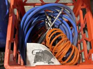 2.5hp Air compressor and hose - 5