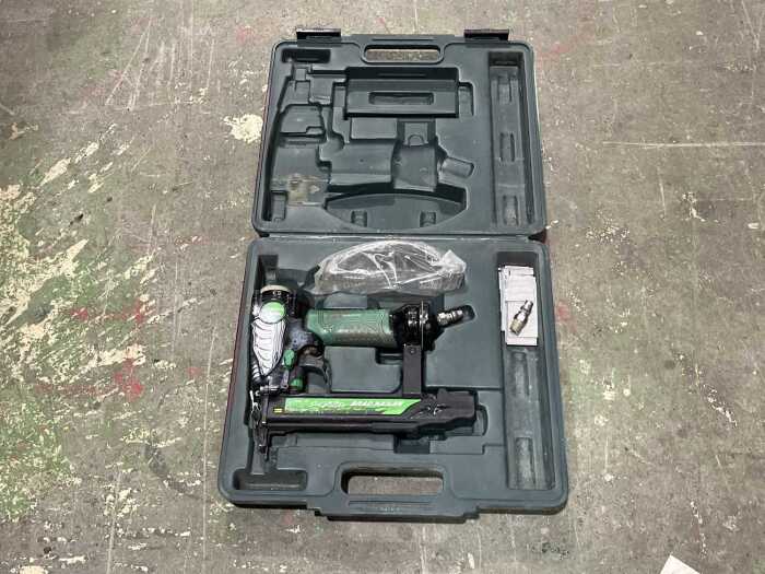 Hitachi brad nailer