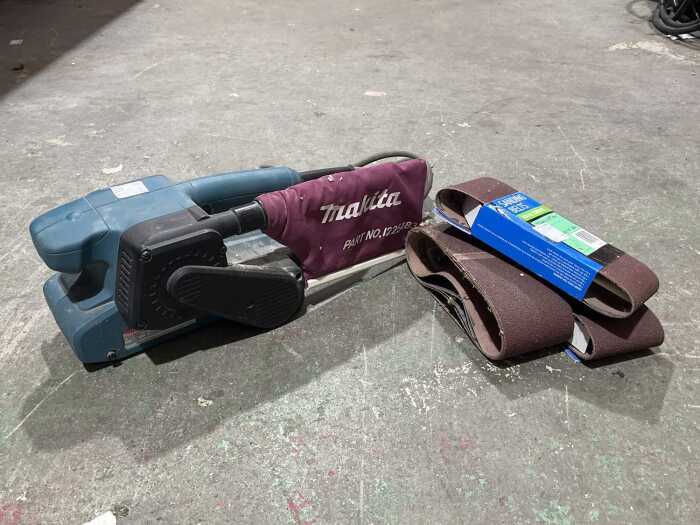 Makita belt sander