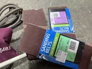 Makita belt sander - 4