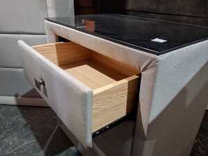 Modern three-piece bedroom suite - 4