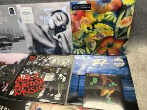 Group of vinyl records - 3