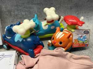 Group of baby clothing - 4