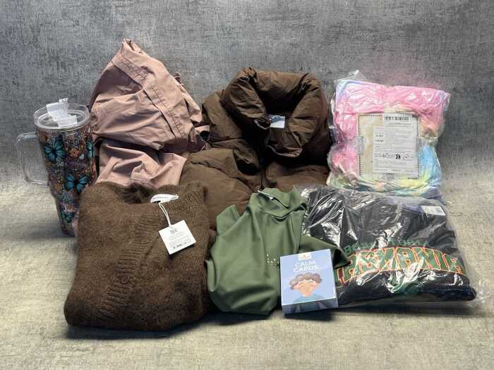 Group of teen girls clothing & accessories