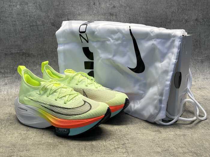 Nike Air Zoom Alphafly Next% size US 7 Women's