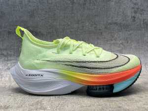Nike Air Zoom Alphafly Next% size US 7 Women's - 2