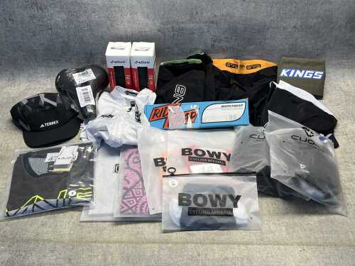 Group of cycling clothing & accessories