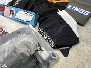 Group of cycling clothing & accessories - 5