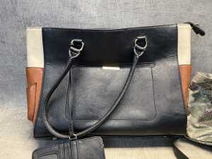 Three Women's handbags - 4