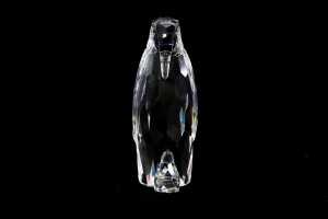 Swarovski Crystal Penguin Mother with Baby figure - 4