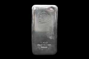 A silver ingot, 1kg