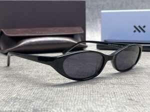 Two pairs of sunglasses - 3