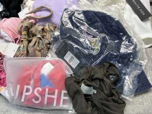 Group of Women's clothing size XS - 5