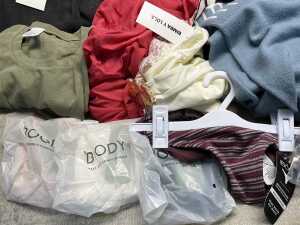 Group of Women's clothing size S - 4