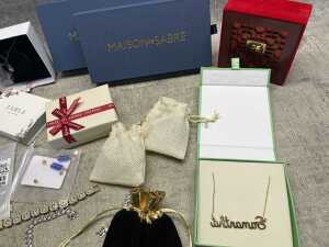 Group of jewellery - 3