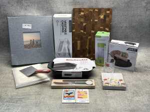 Group of homewares