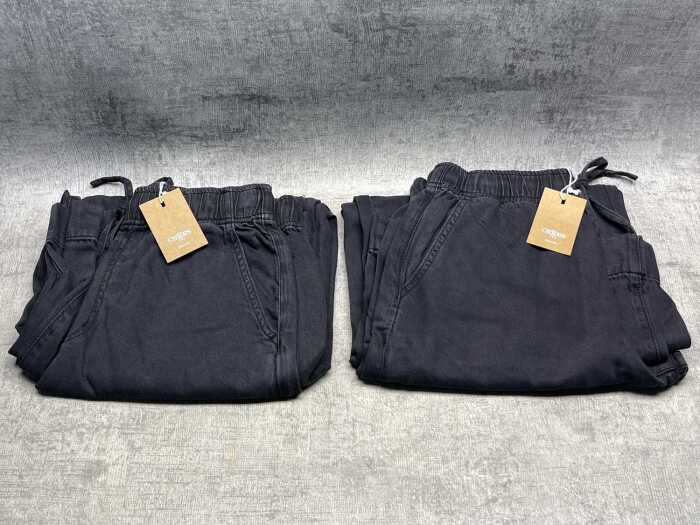 Two pairs of Ceres Life Andie pants size XS