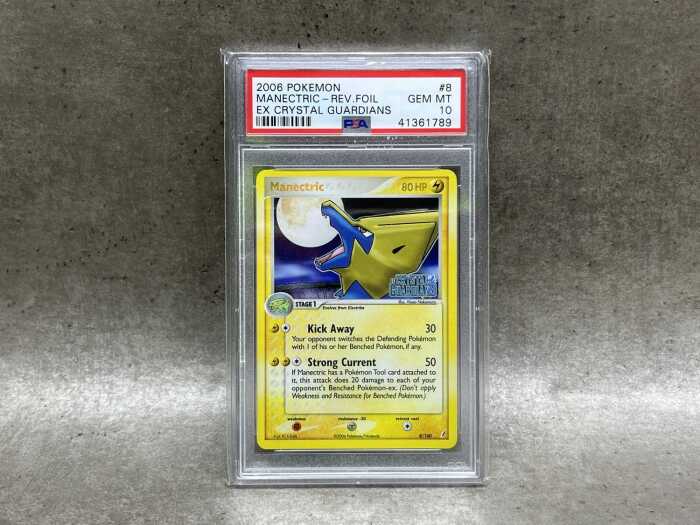Pok&eacute;mon 2006 Manectric from the Ex Crystal Guardians set