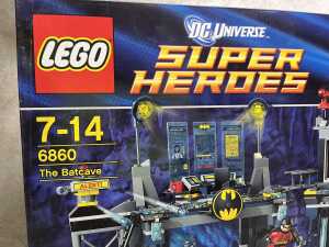 Lego DC Universe Super Heroes The Batcave - 2