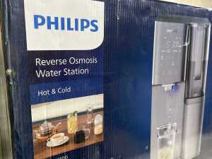Philips Reverse Osmosis Water Station - 2
