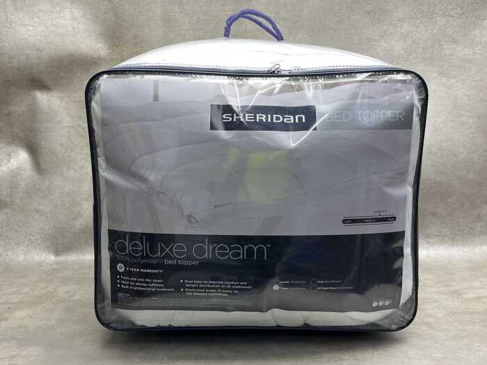 Sheridan Deluxe Dream bed topper (Q) RRP $372