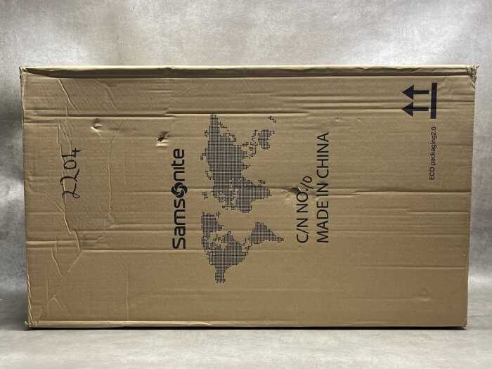 Samsonite City Rhythm Spinner suitcase