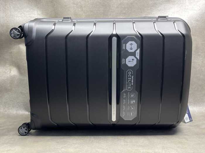 Samsonite Oc2Lite suitcase
