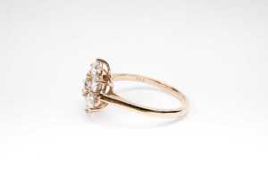 A diamond ring in 14 carat yellow gold - 3