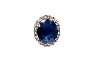 A pair of sapphire and diamond earrings in 14 carat yellow gold - 2