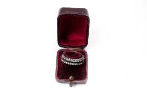 An antique diamond ring in 9ct yellow gold - 5