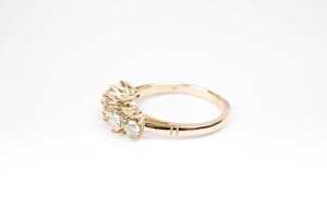 A diamond ring in 14 carat yellow gold - 3