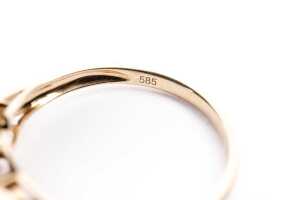 A treated blue and white diamond ring in 14 carat yellow gold - 5