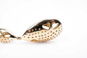 A pair of diamond drop earrings in 14 carat yellow gold - 5