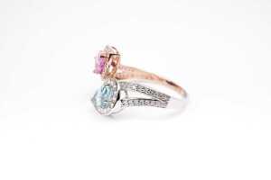 An aquamarine, pink sapphire and diamond ring in 14ct carat white and rose gold - 3