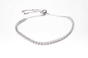 A diamond bolo bracelet in 14 carat white gold - 3