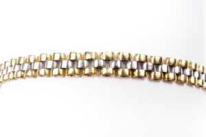 An Italian bracelet in 18 carat yellow and white gold - 3
