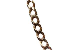 A curb link necklace in 9 carat yellow gold - 2