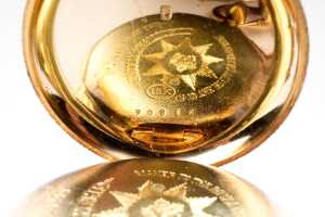 A Victorian open face pocket watch in 18 carat yellow gold - 6