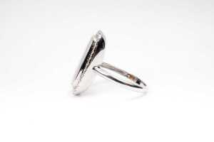 An Andamooka opal and diamond ring in 14 carat white gold - 2