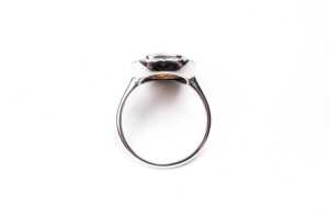An Andamooka opal and diamond ring in 14 carat white gold - 3