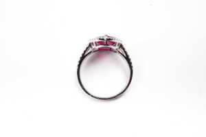 A ruby and diamond ring in platinum - 4