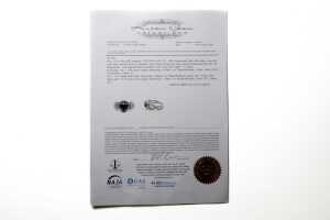 A treated blue and white diamond ring in 14 carat white gold - 6