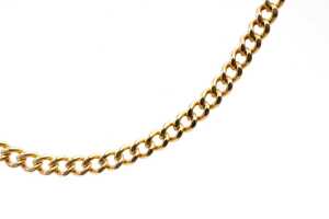 An Italian curb link necklace in 18 carat yellow gold - 2