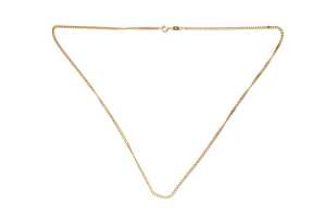 An Italian curb link necklace in 18 carat yellow gold - 3