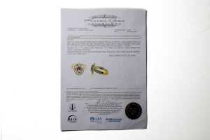 A pink sapphire and diamond ring in 14 carat yellow gold - 6