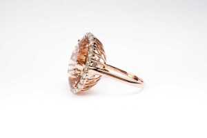 A morganite and diamond ring in 14 carat rose gold - 3
