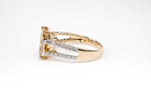 A heliodor and diamond ring in 14 carat yellow gold - 3