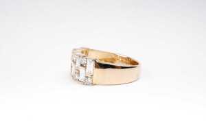A diamond ring in 14 carat yellow gold - 3