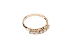 A diamond ring in 14 carat yellow gold - 2