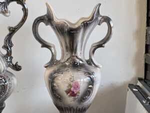 Pair of urn-shaped ceramic lustre-glazed vases - 4